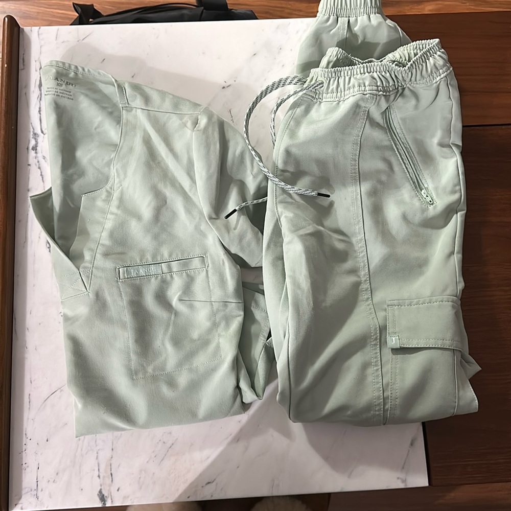 XS green scrubs